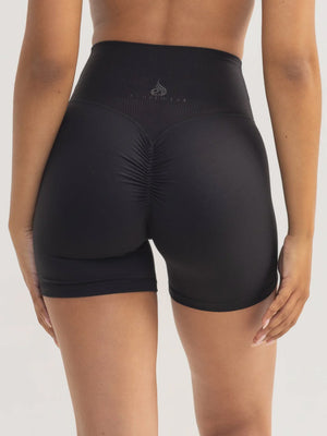 ACTIVATE CROSS OVER SCRUNCH SHORTS BLACK